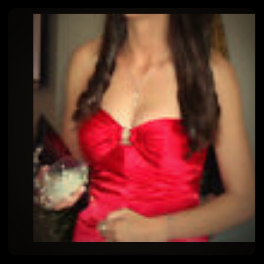 LAST CHANCE Red Hailey Logan/Adrianna Papell Dress